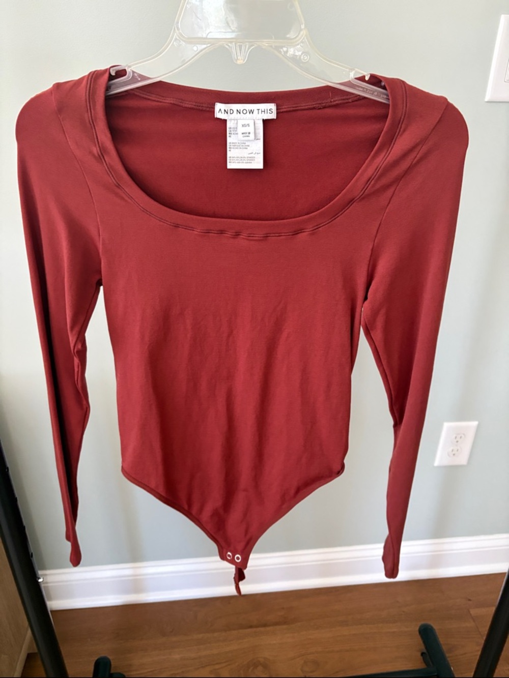 Women's Rust Long-Sleeve Scoop Neck Bodysuit